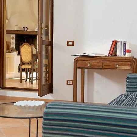 Villa Corsara *